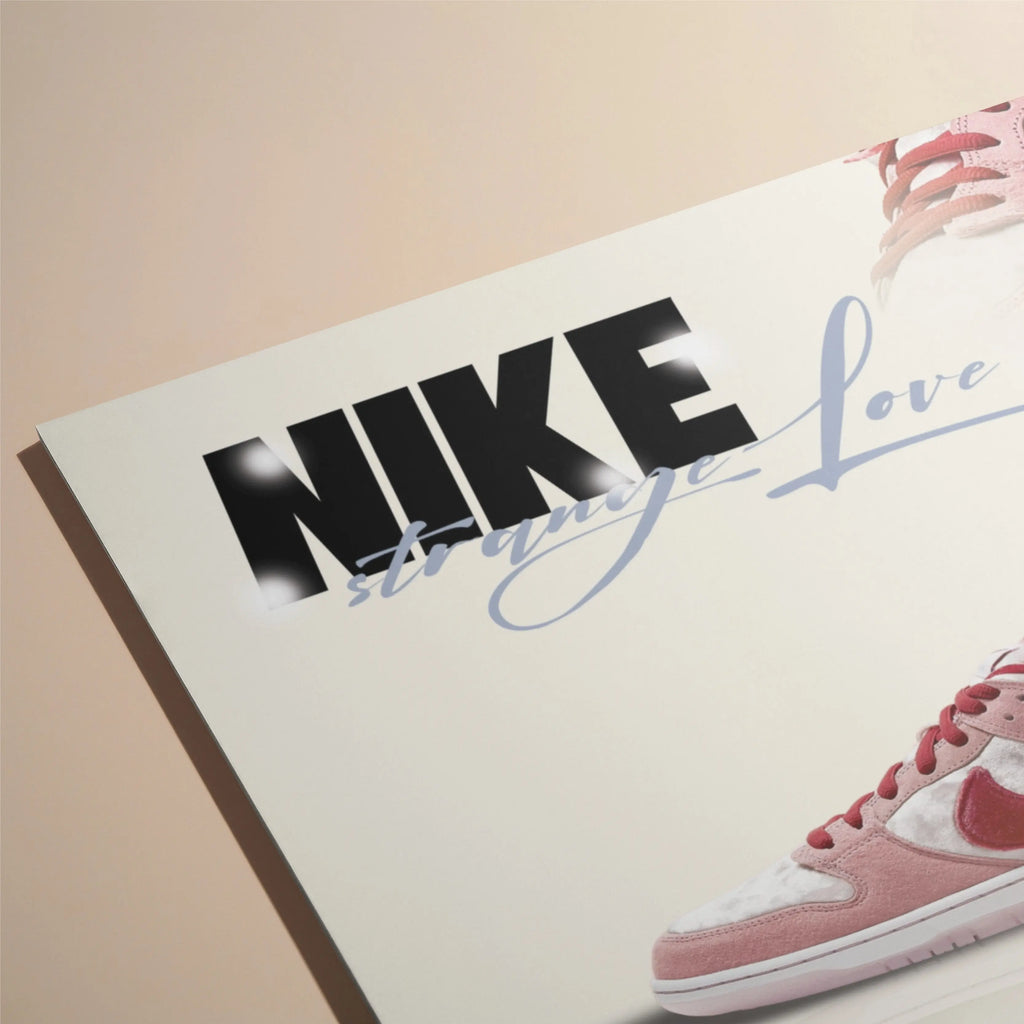 Cadre sneakers | Nike Dunk Strange Love Wallkicks